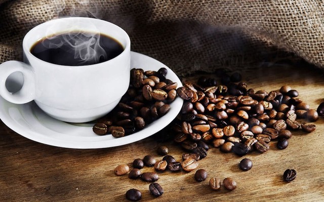 Lơ Lửng Coffee - Trần Nhật Duật