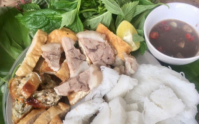 Bún Đậu Năm Luyến - Chợ A Láng Hạ