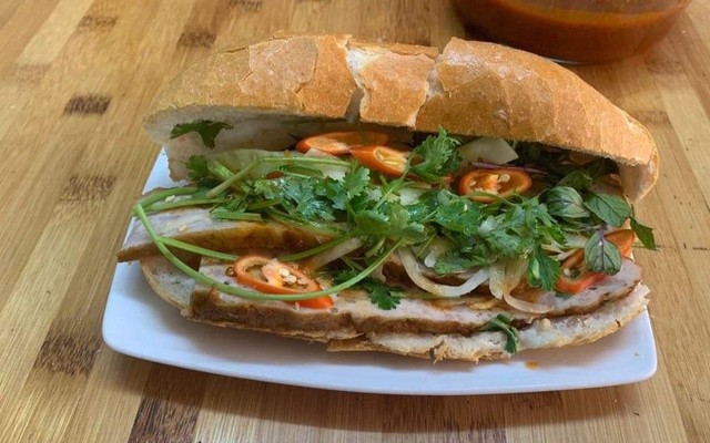 Bánh Mì Bà Hải - Xuân La