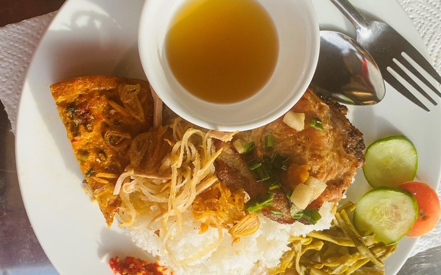 25Mins - Cơm Tấm & Bún Thịt Nướng - Điện Biên Phủ