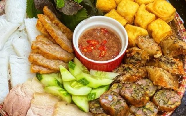 Bún Đậu Hoàng Trinh - 22/1 Văn Cao