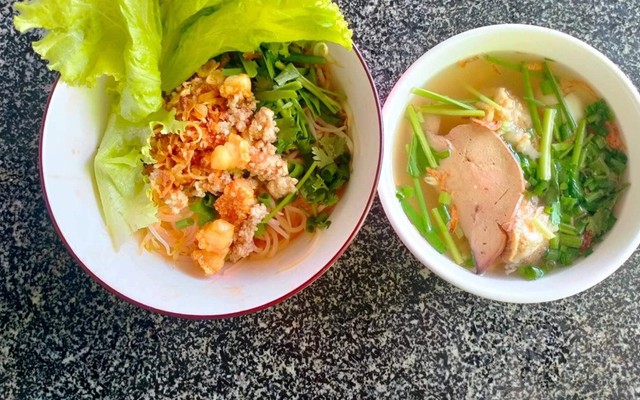 Hủ Tiếu Sa Đéc - Hủ Tiếu - Khu Phố Bình Thuận 2