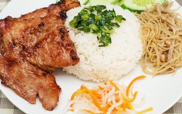 Cơm Tấm Cô Linh - Cơm Tấm & Bún Thịt Nướng