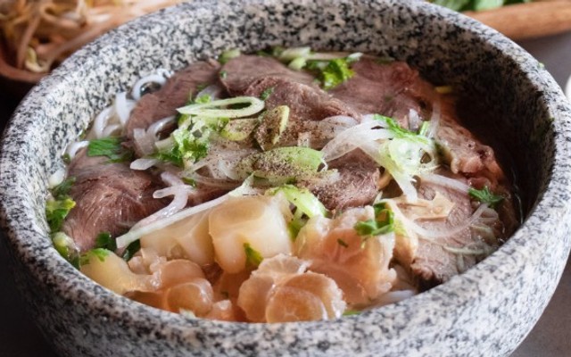 Phở Như Ý - 010 Lô D Chung Cư Nhiêu Lộc