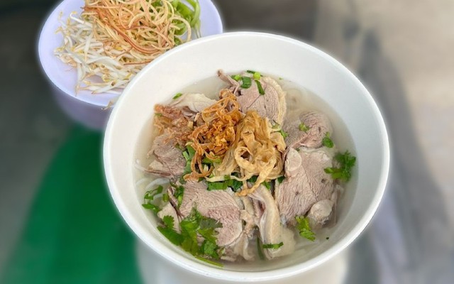 Quán Cô Ba - Bún Măng Vịt & Cà Ri Vịt