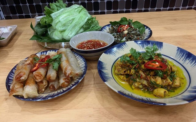 Mì Quảng Anh Thư - Bánh Tráng Cuốn Thịt Heo & Bún Mắm Nêm - KP 1