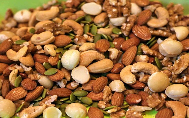 Ăn Vặt & Hạt Mix Miền Nhiệt Đới - Gò Vấp