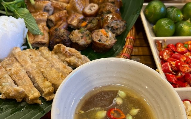 Hương Bắc - Bún Đậu, Chả & Bún Riêu Ốc - 159 Đống Đa