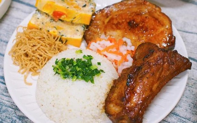 Cơm Tấm Nhi - Sườn Cọng Mật Ong