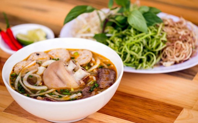 Bún Bò - Chum