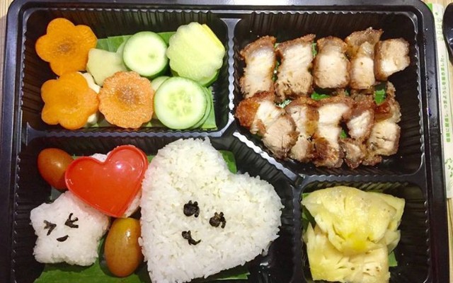 HALO - Cơm Phần & Mì Cay - Khu Phố 5