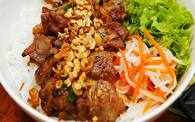 Quán Nông Thôn - Bún Thịt Nướng - Ngoại Giao Đoàn