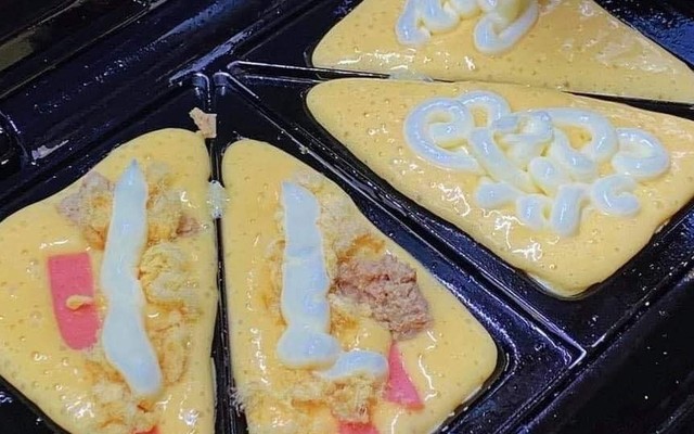 Hotdog Chị Ba - Phan Xích Long