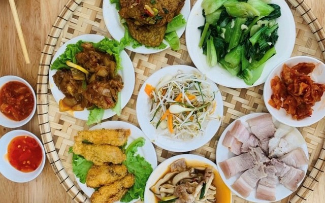 Cơm 30 - Cơm Trưa & Cơm Văn Phòng - Tùng Thiện Vương