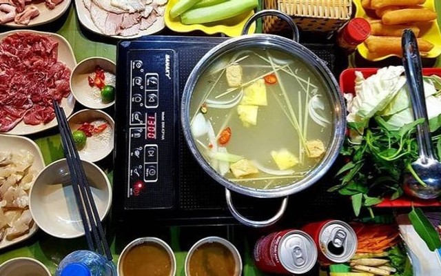 Bằng Hữu Quán - Nem Vịt & Lẩu Bò - Dương Đình Nghệ
