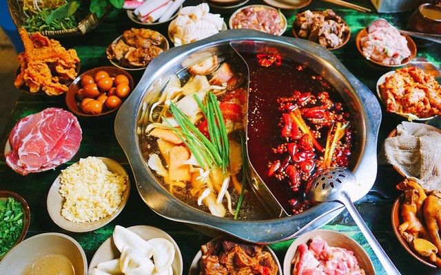 Lẩu Gà Ớt Hiểm Cô Ba - Nguyễn Thái Sơn