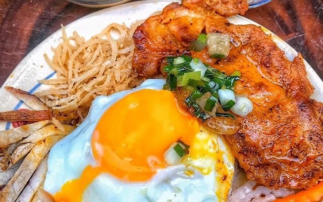 Bánh Mì Heo Quay, Cơm Tấm & Bún Thịt Nướng Linh Sơn - Bùi Quang Là