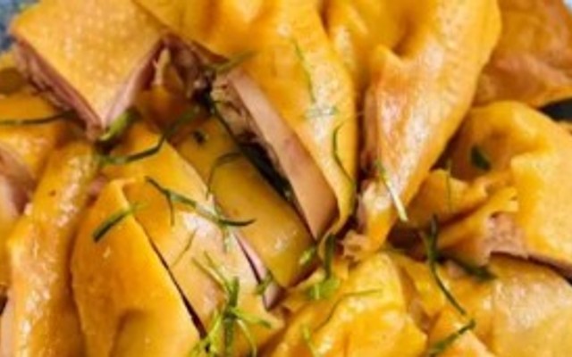 Ăn Vặt Thùy Thùy - Gà Ủ Muối - Huỳnh Khương An