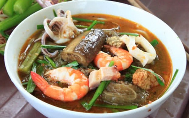 Bún Mắm & Lẩu Mắm Cô Bảy - Nguyễn Ái Quốc