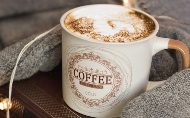 Cà Phê Muối - 01 Văn Cận