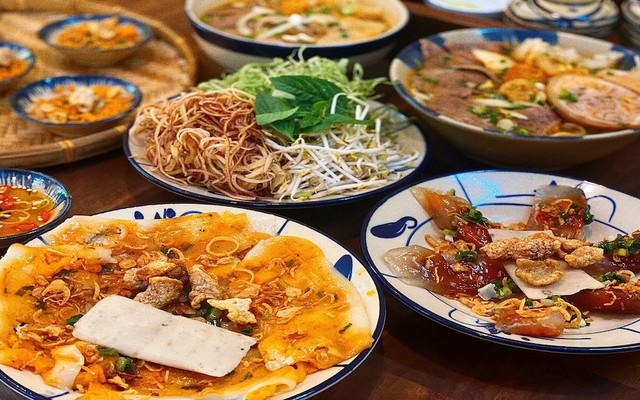 Quán Huế Tràng Tiền - Nguyễn Thái Sơn