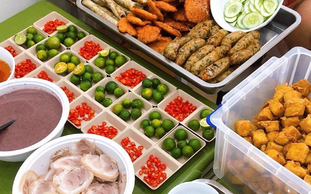 Mọt Quán - Bún Đậu Mắm Tôm & Bún Riêu Cua Đồng - Duy Tân