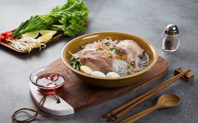 Hủ Tiếu Xương Ống 369 - Nơ Trang Long