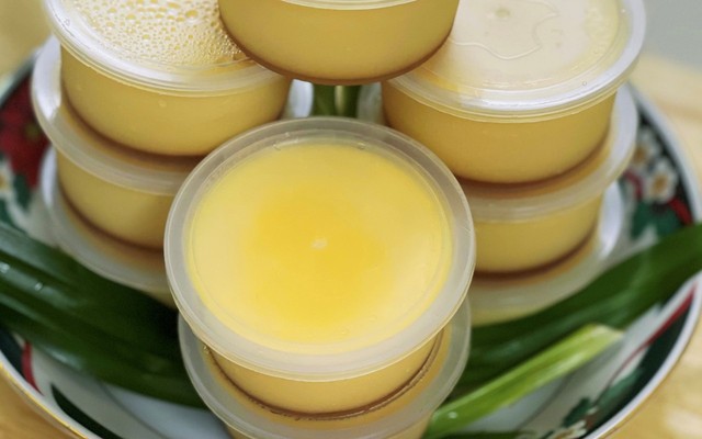 Ăn Vặt Bee Bee - Bánh Flan & Yaourt Nhà Làm