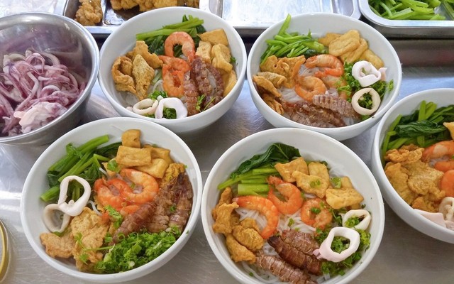 Tiệm Bún Thái Hải Sản - 368 Văn Cao