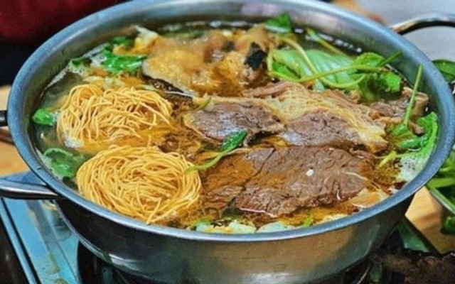 Lẩu Bò Nhà Gỗ Đà Nẵng - Huỳnh Thúc Kháng