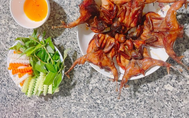 Cút Chiên Bơ Mon - Quốc Lộ 1A