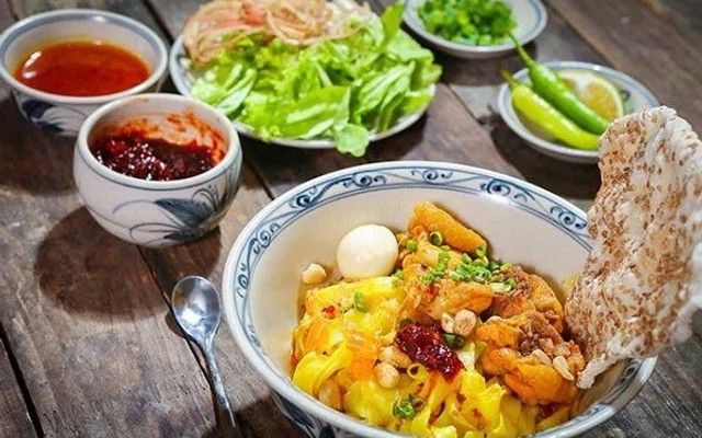 Đặc Sản Mì Quảng Huyền - Nguyễn Khuyến