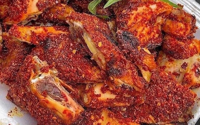 Gà Nướng Muối Ớt - A Chánh