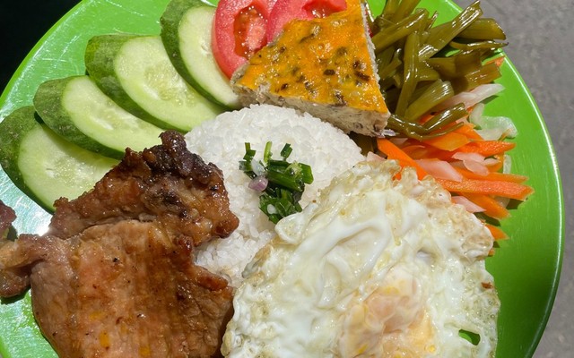 Cơm Tấm Sườn - Bún Thịt Nướng A Khải - Lương Định Của