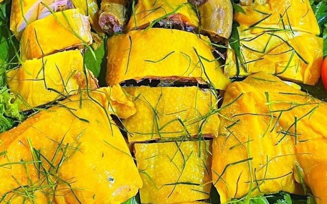 Gà Ủ Muối Hoa Tiêu - Food