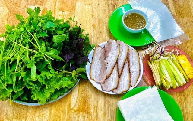 Mỳ Trộn Indomie, Ăn Vặt & Nem Nướng - Trần Thái Tông