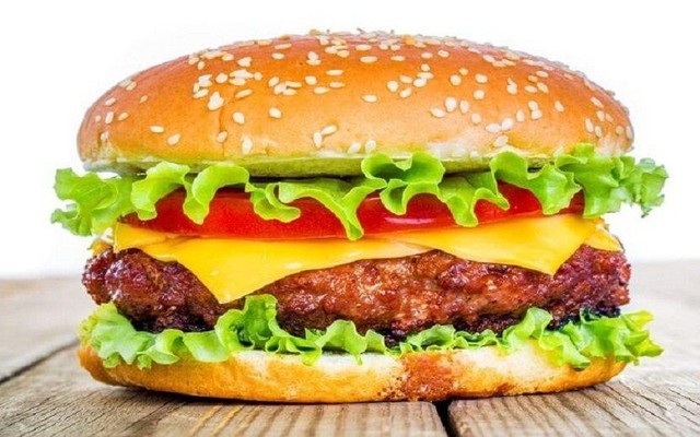 Moon Bakery - Hamburger & Bánh Mì Xíu Mại - 27 Đường Số 9