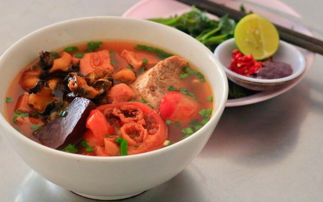 Chị Thanh Bún Riêu & Canh Bún - Lê Thị Hà