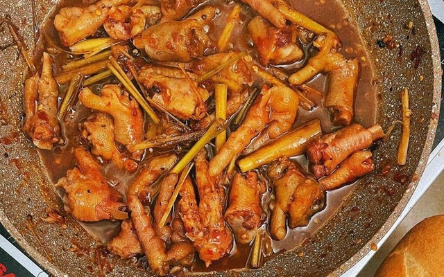Chân Gà Cay - Nưu Nưu