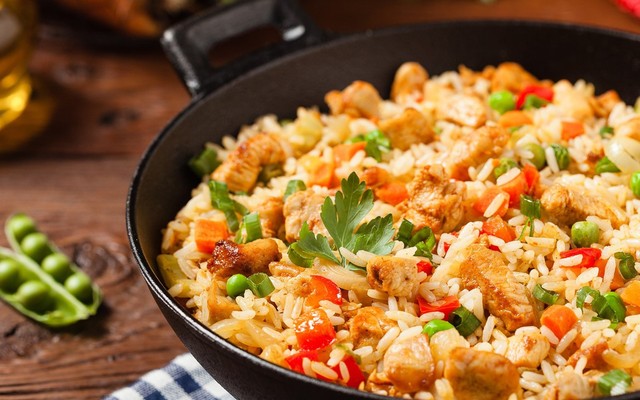 Quán Cơm Hồng Loan - Cơm Hải Sản & Cơm Xá Xíu - Đường 47