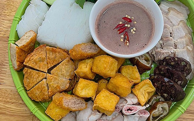 Bún Đậu Mắm Tôm Bảo Bối - Lạc Long Quân