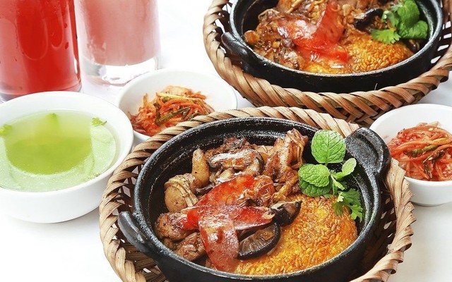 Sao Băng Coffee - Cơm Niêu & Đồ Sáng - Phan Bội Châu