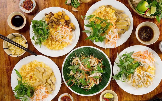 Cơm Gà Thuỷ - 48 Hùng Vương