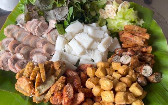 Bún Đậu Mắm Tôm Quán Tre - Nguyễn Thái Sơn