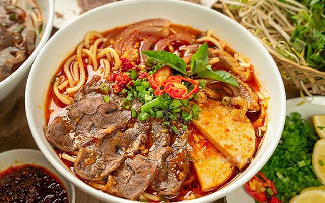 Bún Bò Huế Vỹ Dạ Nay - Lê Văn Thọ