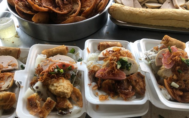 Bánh Cuốn Nóng Tố Tâm - 171 Nguyễn Văn Tăng
