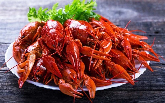 CRAWFISH CLUB - Tôm Hùm Đất - 28B Quang Trung
