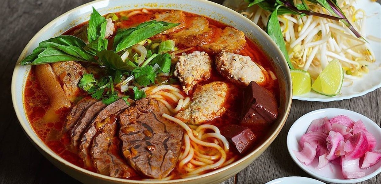 Bún Bò Huế Cô Tuyết - Bún Bắp Bò - Shop Online | ShopeeFood - Food Delivery | Order & get it delivered | ShopeeFood.vn