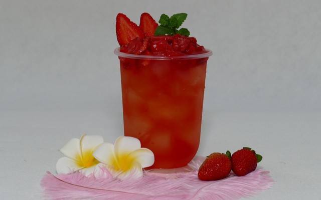 Trà Dâu Màu Hồng - Trà Dâu - Cách Mạng Tháng 8