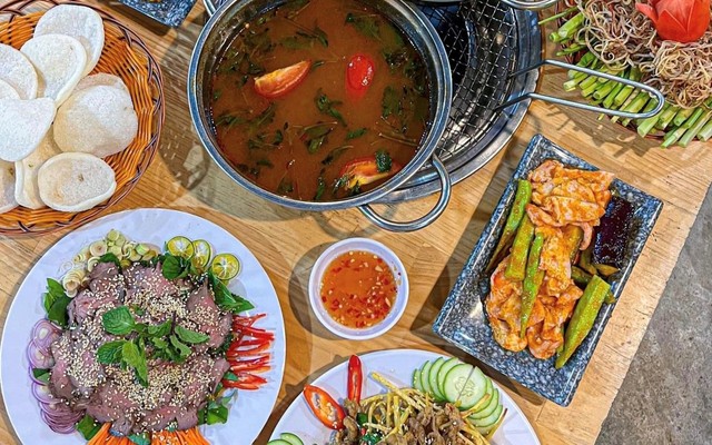 Lẩu Phèo 3 - Nguyễn Ái Quốc